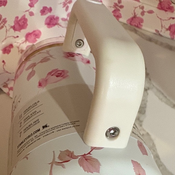 Stanley Quencher H2.0 Tumbler with Pink Floral Design- Love Shack Fancy - Picture 8 of 11